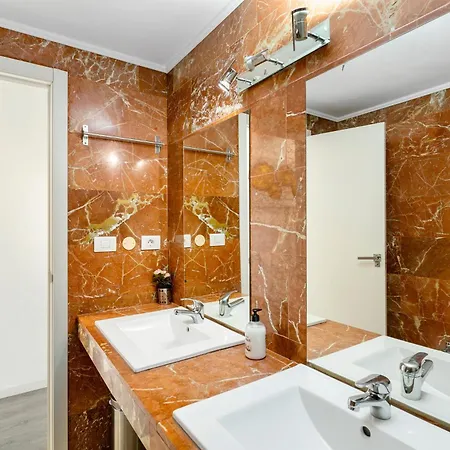 アパート 1210 In Area