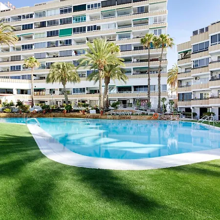 Appartement 1210 In Area *